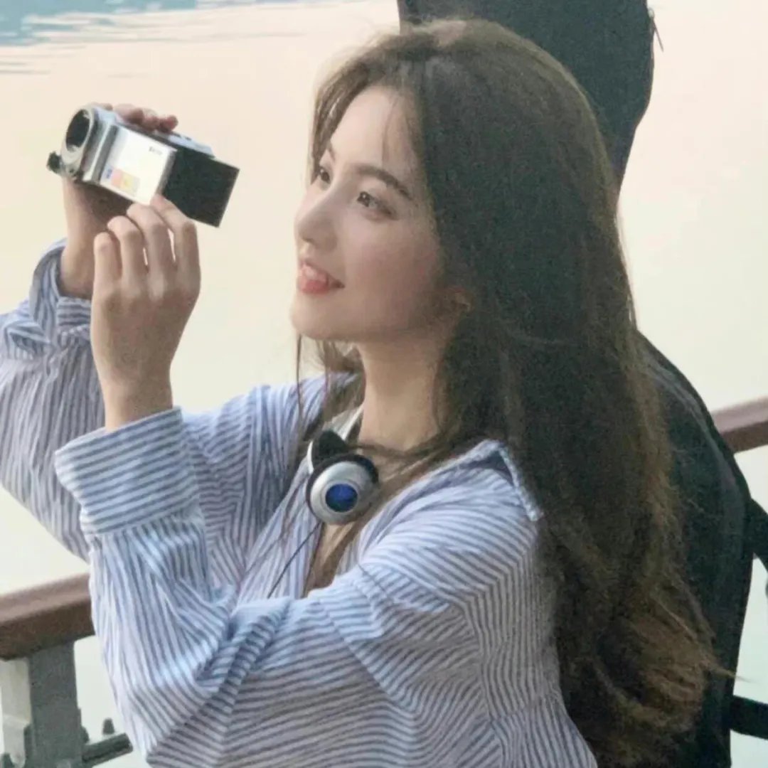 拥有空间的我,在荒灾年天天吃肉